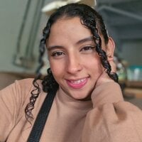 Emma1_sm webcam model