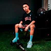 LiamRoss_'s Offline Chat Room