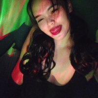 Yummymiciouse_26's Avatar Pic