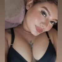 jenavalmont model avatar