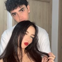 alexis_and_emily webcam