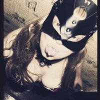 YALO208's Offline Chat Room