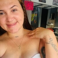 yenni-andres webcam model