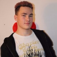 Race_Parey Adlı Modelin Çevrimdışı Sohbet Odası