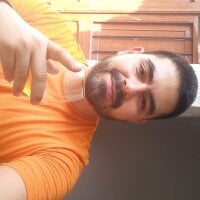 kelsen_hotmilk offline chatrum