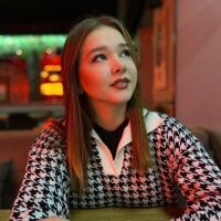 LindaLeef's Offline Chat Room