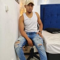 Darwin_Romeros webcam