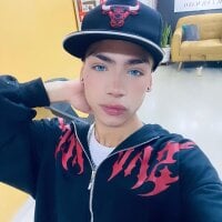 maverickhotson303av model avatar