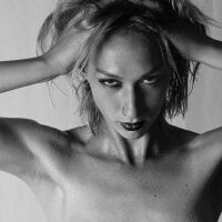 Alina_Cheerful: δωμάτιο συνομιλίας εκτός σύνδεσης