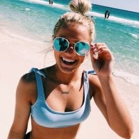 MilliKristal_'s Offline Chat Room