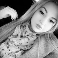 StellaXMiller's Offline Chat Room