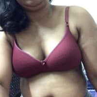 Mallu_Rani_Rajesh Offline Chatraum