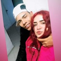 YOUNG_SEXY_COUPLE офлайн чат стая