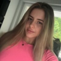 Holly-Glamour webcam