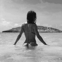 غرفة دردشة Kathe_Saenz_ دون اتصال