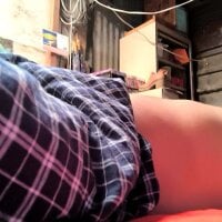 Jean_hot1587's Offline Chat Room