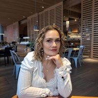 CarolinneFiotti model avatar