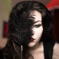 Laura_Karamazov