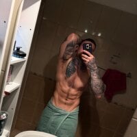 TattoedRichie webcam