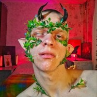gnarly_raphael webcam