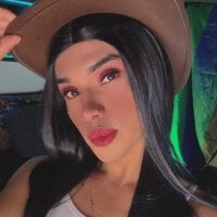 Sofiaperaltaoficial webcam