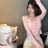 naomi_ZZ offline chatrum