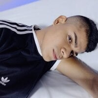alanhot09 webcam
