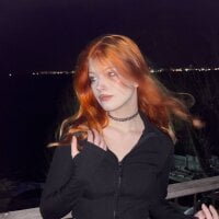 ZaraGreaves offline chatrum