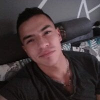 Offline chatovací místnost Michael_strip