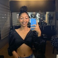 Emmacooperss webcam model