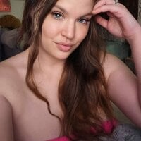 Elinah_Hanile1 webcam model