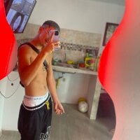 cream_master webcam model