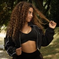 AlesiaCooper webcam model