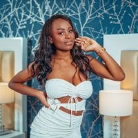 StacyJonees' Offline Chat Room