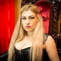 TanishaGoddess' Offline Chat Room