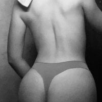 sexgirl12334 webcam model