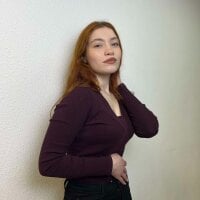 AlishaElmers' Offline Chat Room