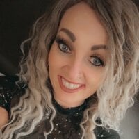 arinna93 webcam model