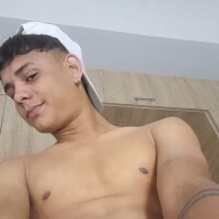 Model Jhosua_Horny19