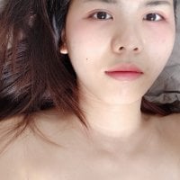 PetiteLila's Offline Chat Room