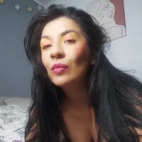 aisha_latina's Profile Pic