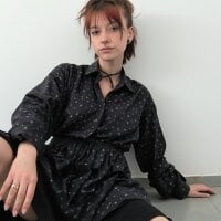 AveryLia webcam