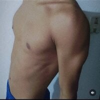Angel_axz_ webcam model