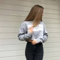 Amalia_Sexy's Offline Chat Room