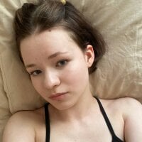 Emili_Gilbert_Live Webcam