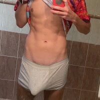 myThickCockX webcam