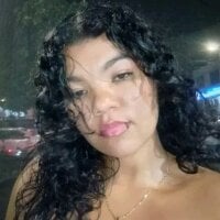 Heidy_Colins webcam model