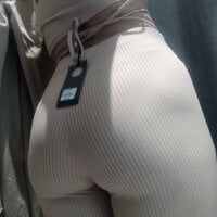 Laurayjulian321432's Offline Chat Room