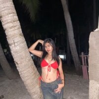 cum_wetmee webcam