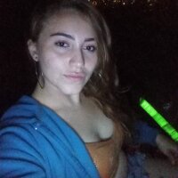Cuquis28's Offline Chat Room